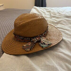 WYETH sun hat